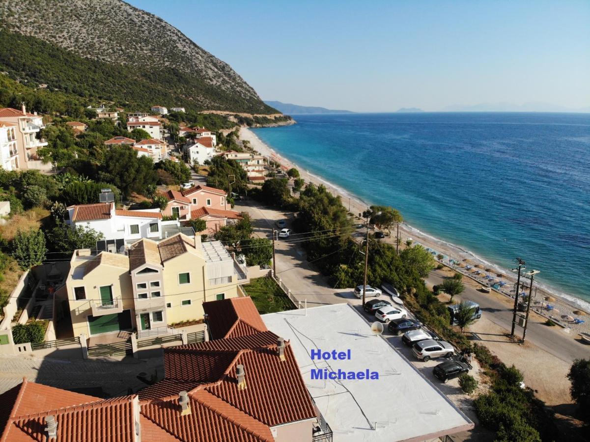 Michaela Hotel Poros  Bagian luar foto