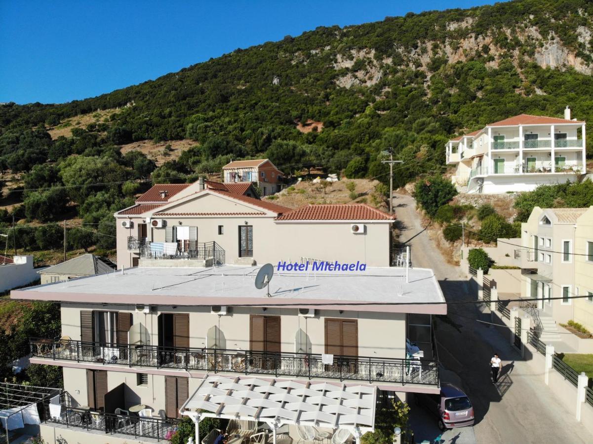 Michaela Hotel Poros  Bagian luar foto