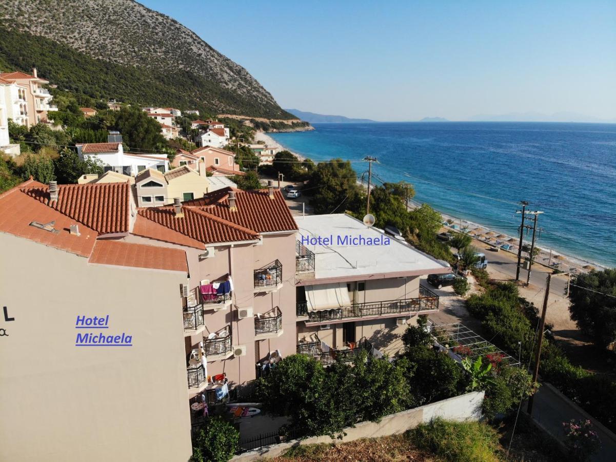 Michaela Hotel Poros  Bagian luar foto