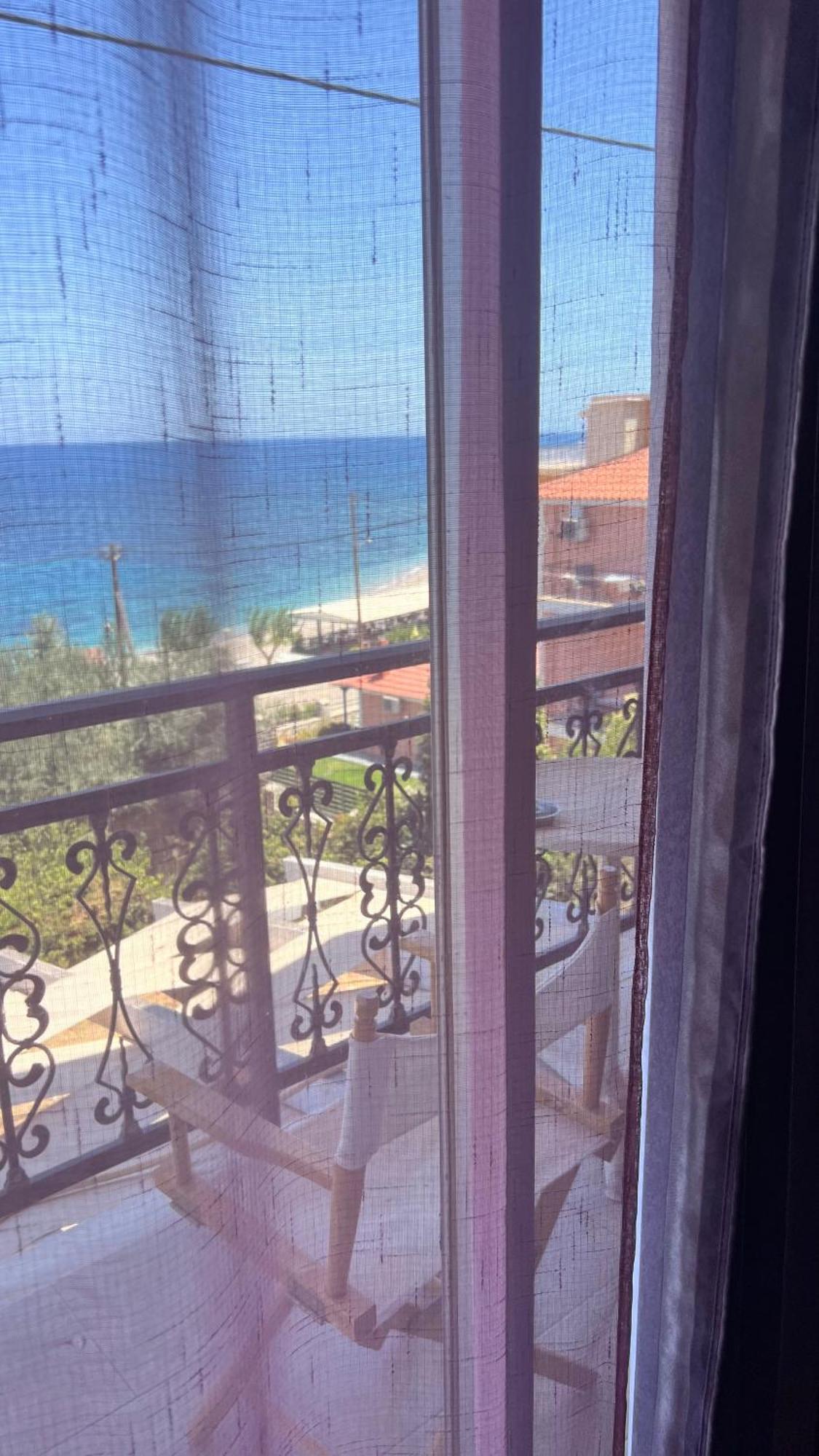 Michaela Hotel Poros  Bagian luar foto