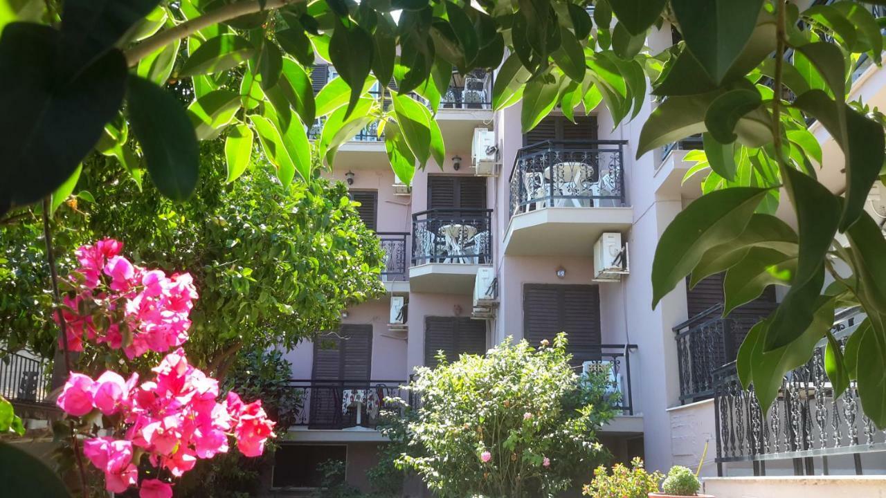 Michaela Hotel Poros  Bagian luar foto