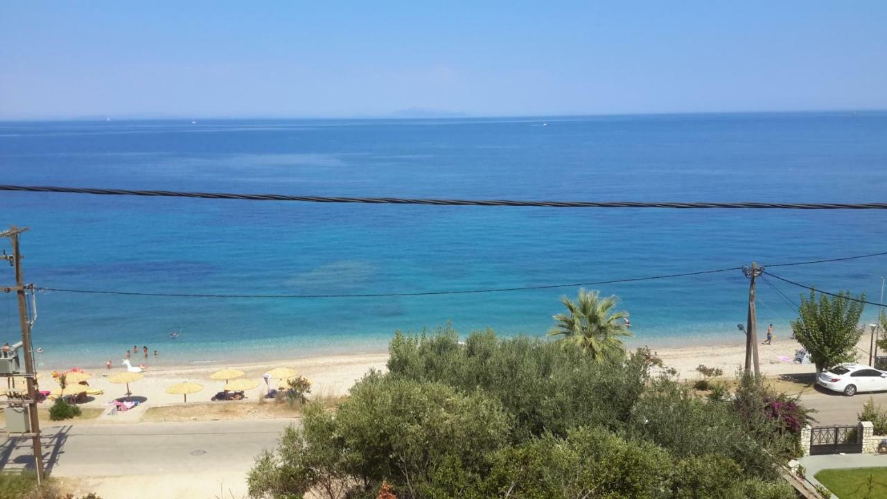 Michaela Hotel Poros  Bagian luar foto
