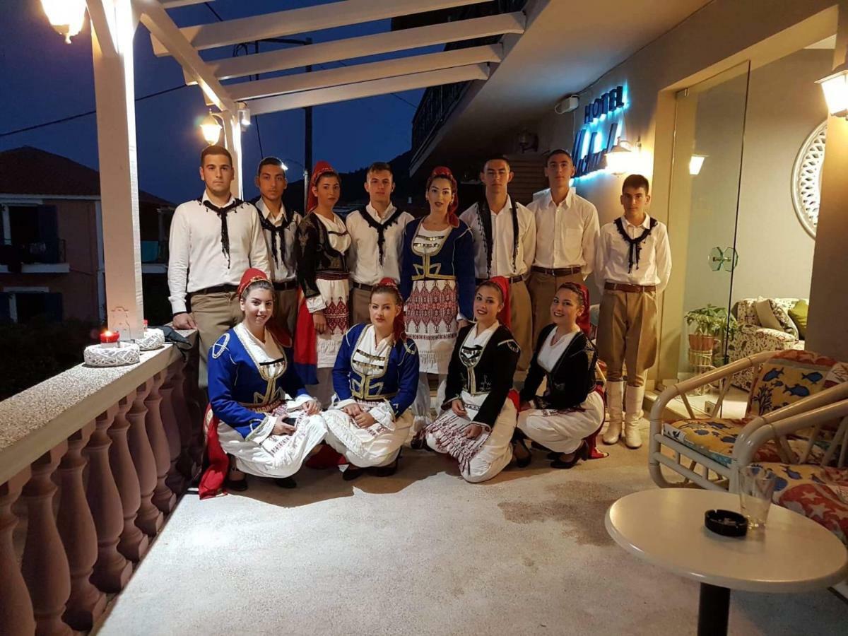 Michaela Hotel Poros  Bagian luar foto