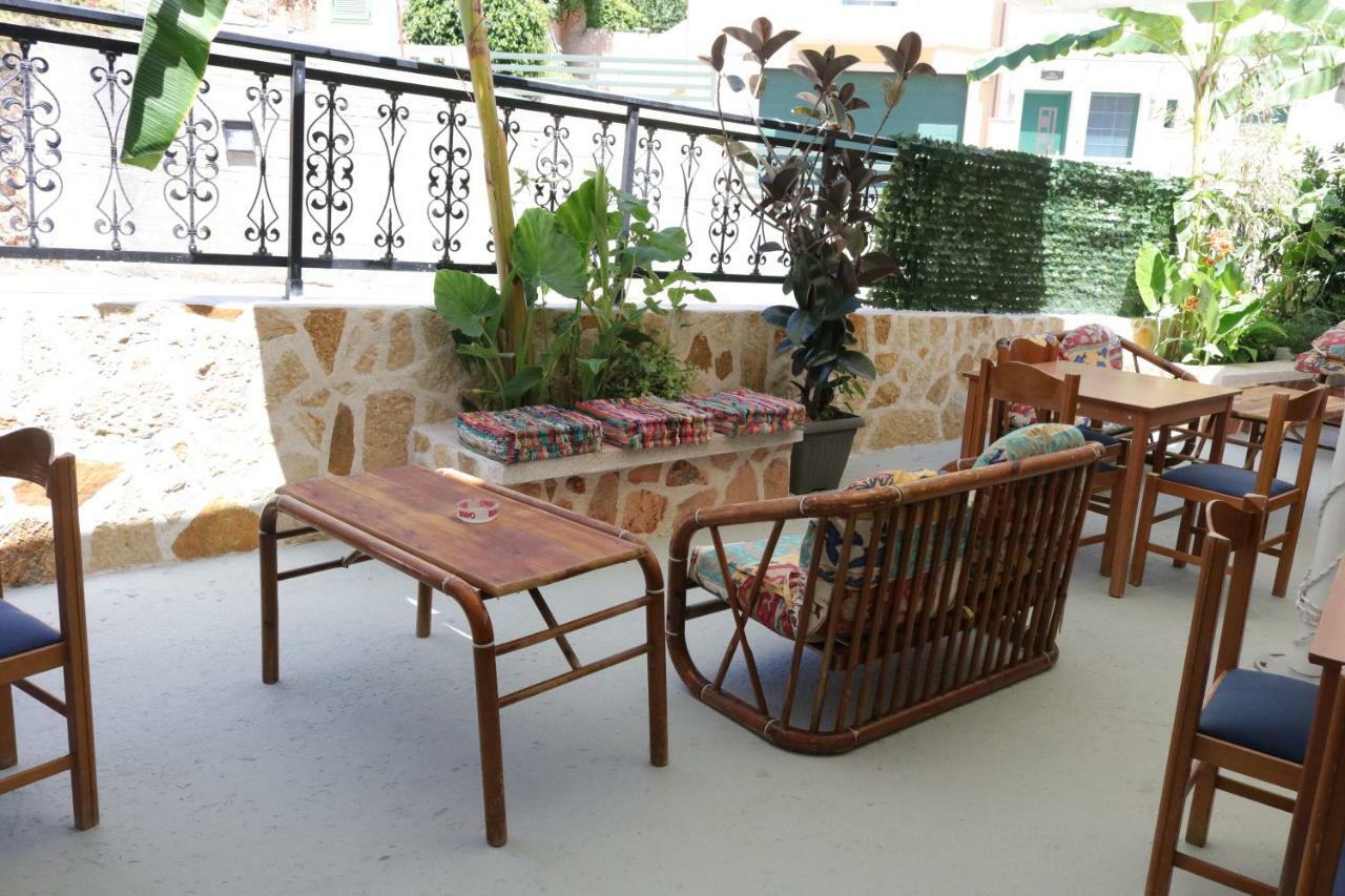 Michaela Hotel Poros  Bagian luar foto