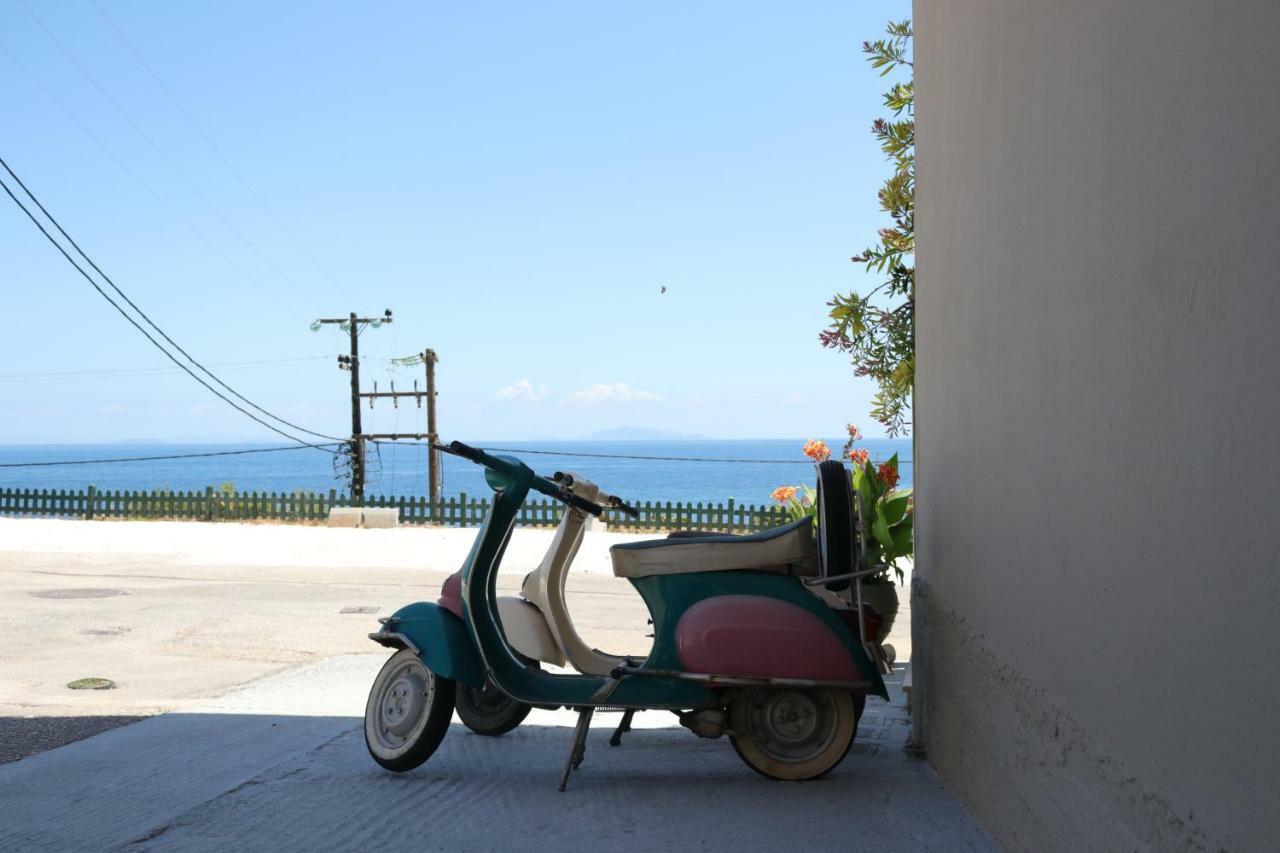 Michaela Hotel Poros  Bagian luar foto