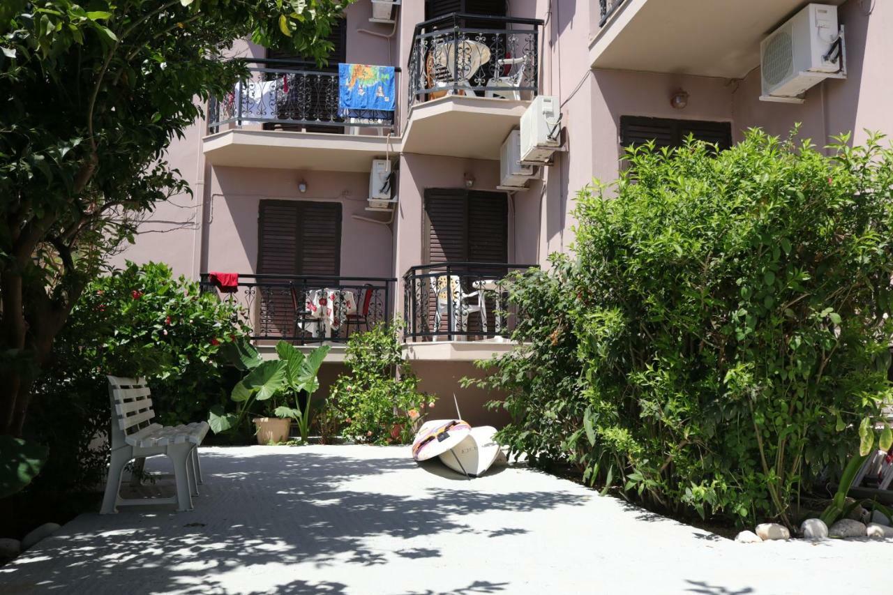 Michaela Hotel Poros  Bagian luar foto